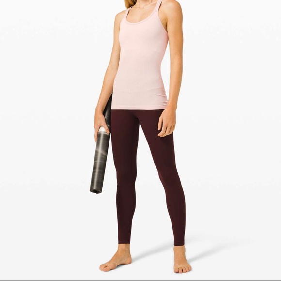 Lululemon - Picture 3 of 6